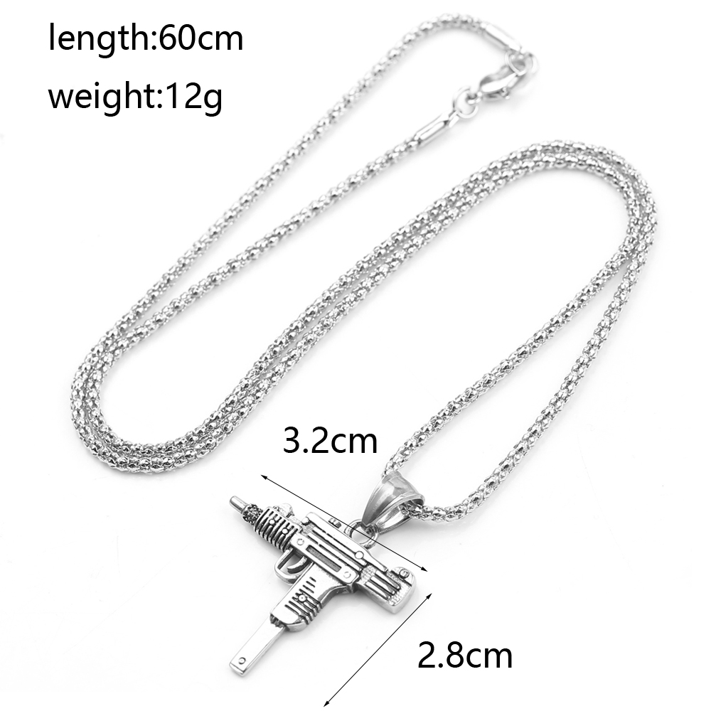 Collar con Colgante de Pistola - Mens Fashion Show reseña y precio